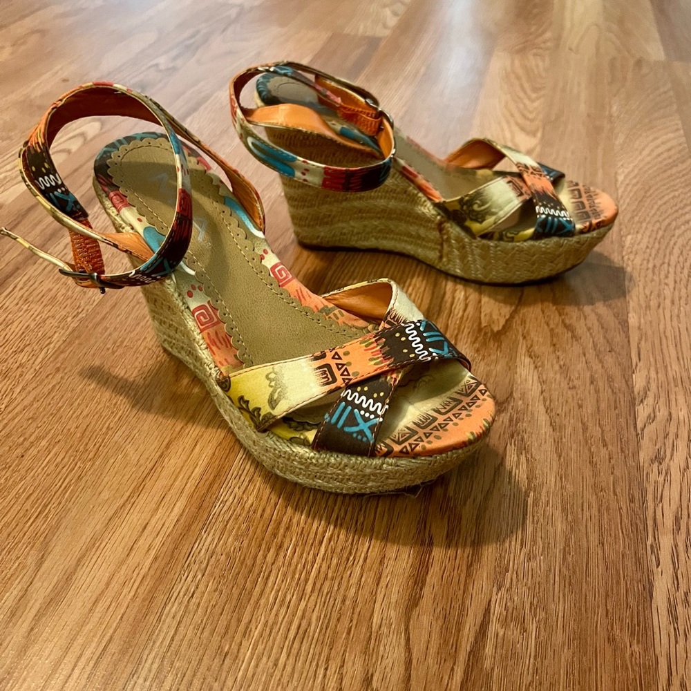 Mia Rita Wedge Sandals, Size 7.5